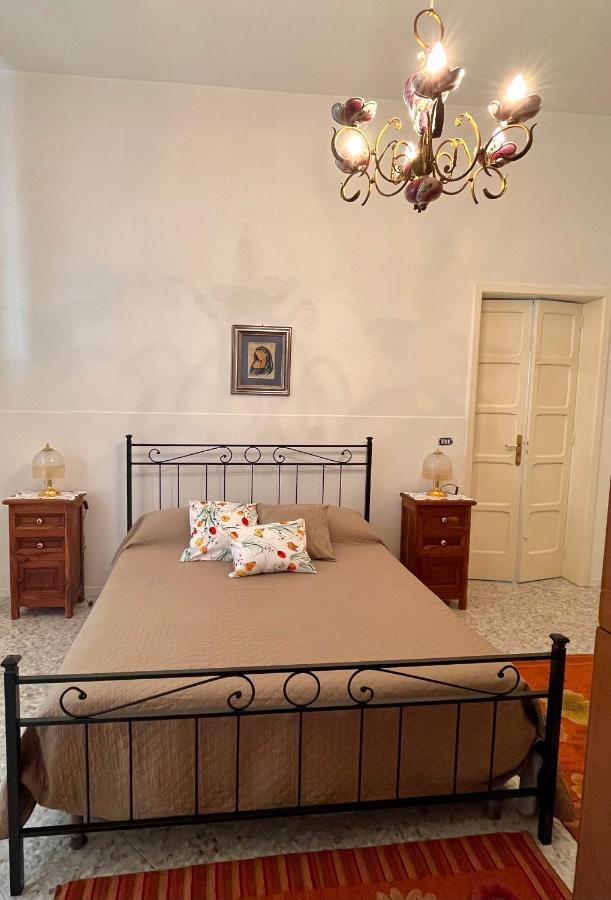 Apartamento House Fifty Galatina Exterior foto